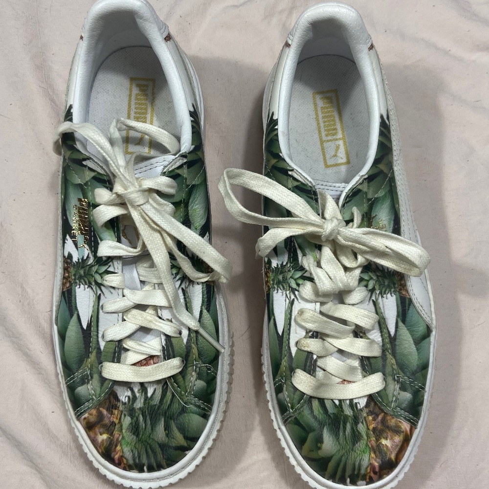 pineapple pumas!!